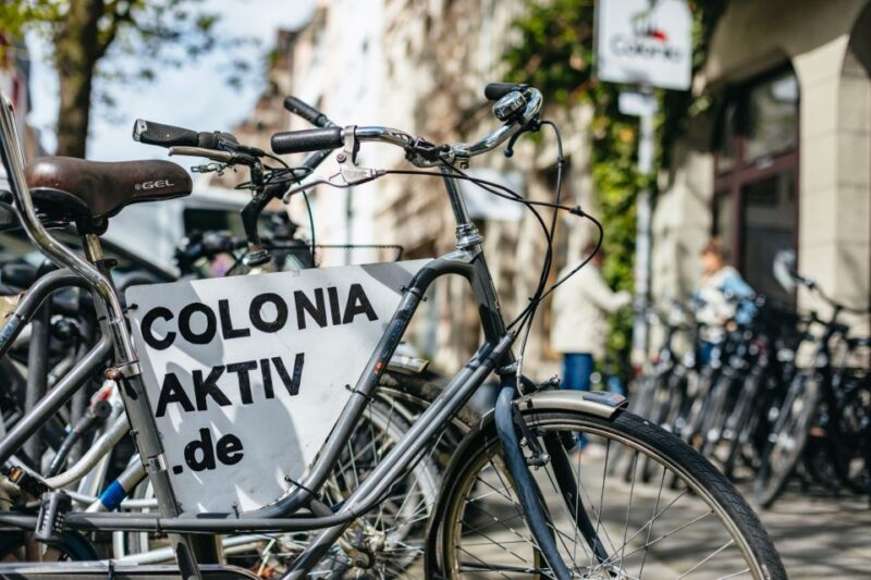 Cologne: Ehrenfeld Street Art Bike Tour - Taking in Street Art