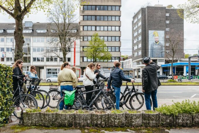 Cologne: Ehrenfeld Street Art Bike Tour - Inclusions and Pricing