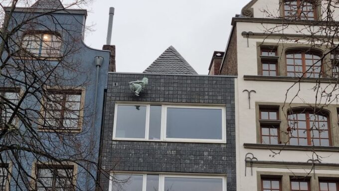 Cologne: Guide Walking Tour for Children - Frequently Asked Questions