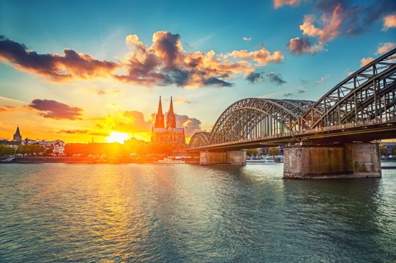 Cologne: Highlights Self-Guided Scavenger Hunt & Tour - Requirements and Recommendations