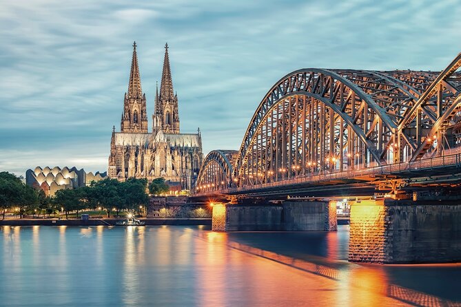 Cologne Old Town Highlights Private Walking Tour - Important Information