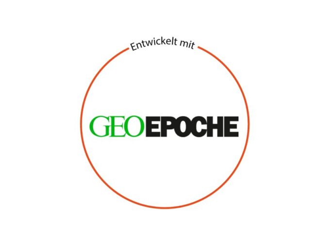 Cologne: Old Town Historical Walking Tour With GEO Epoche - Booking and Cancellation Policy