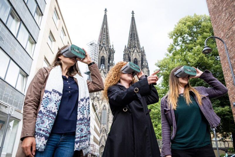 Cologne: Old Town Virtual Reality Walking Tour - Detailed Itinerary