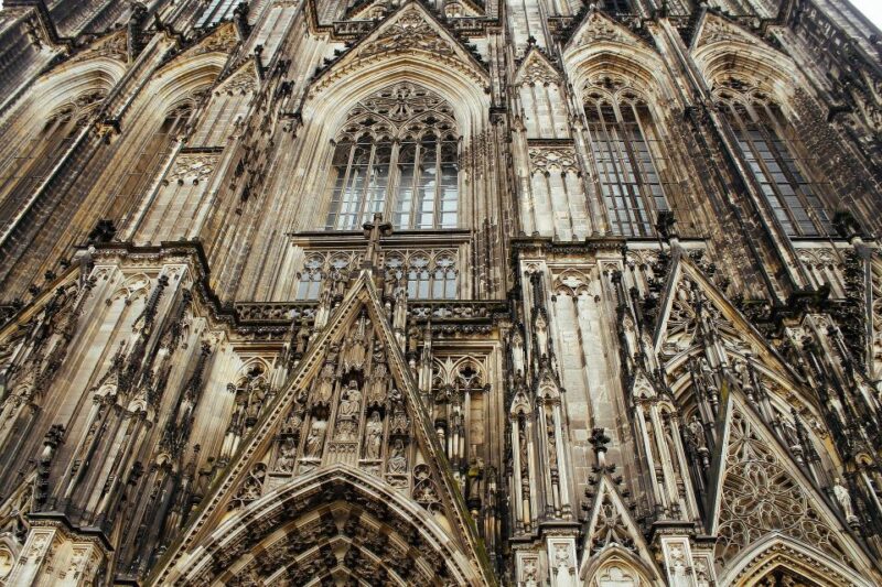 Cologne: Private Guided Walking Tour - Resilience of Breweries