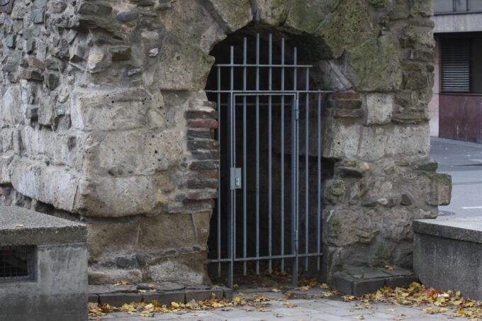 Cologne: Search for Historical Traces of the Romans - Securing Your Spot and Cancellation Policy