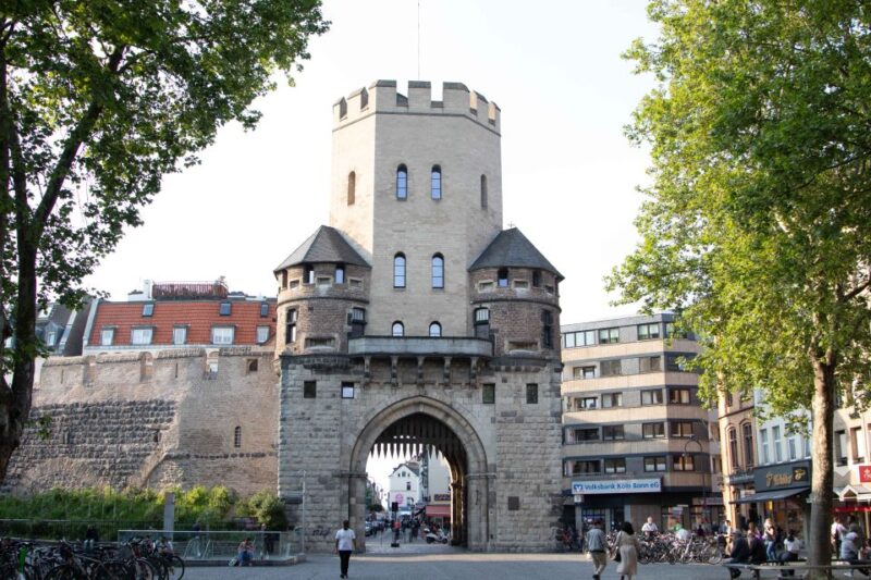 Cologne: South Cologne Walking Tour With Brewery Visit - Guest Reviews