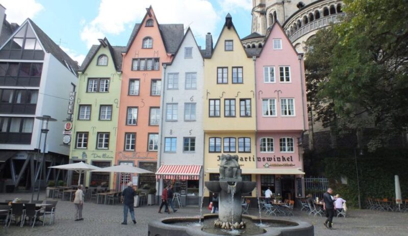 Cologne: The Night Watchman Old Town Walking Tour in English - Tour Suitability