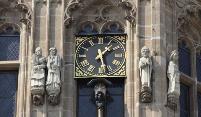 Cologne: The Night Watchman Old Town Walking Tour in English - Frequently Asked Questions