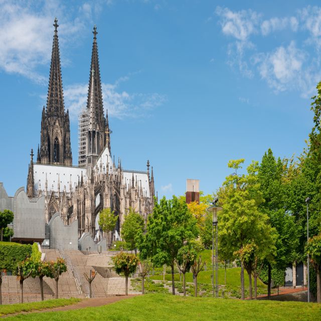 Cologne: WWII Sites With Optional EL-DE Haus Private Tour - WWII Sites in Colognes Old Town