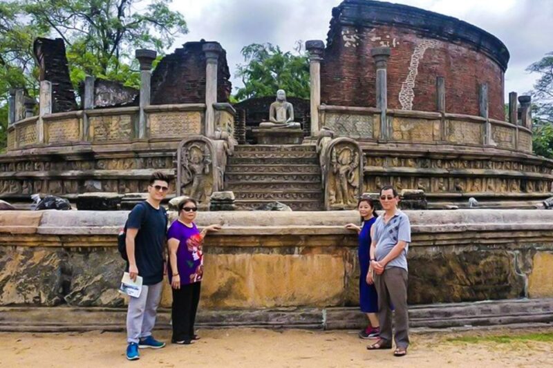 Colombo: 8-Day Private Cultural Triangle & Wildlife Trip - Daily Schedule