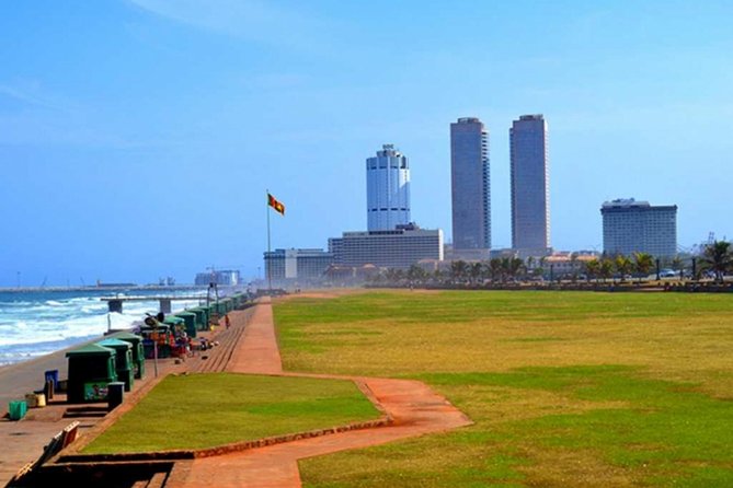 Colombo City Tour - Exploring Historic Landmarks