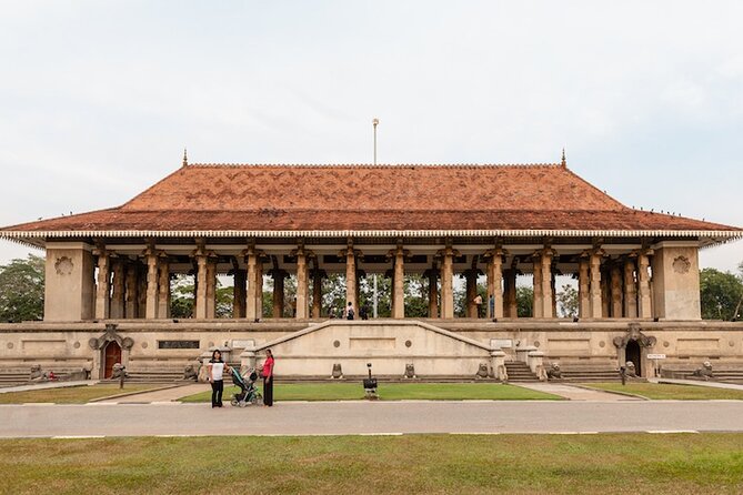 Colombo City Tour With Historical Places ( All Inclusive ) - Transportation and Amenities