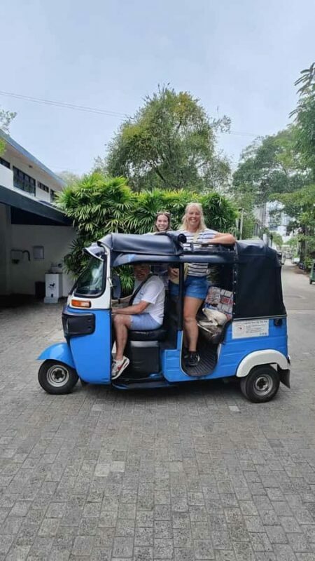 Colombo Half-Day City Tour by Tuk Tuk - FAQs