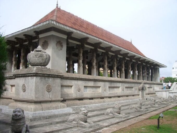 Colombo Half Day City Tour With Afternoon HIGH TEA - Afternoon High Tea