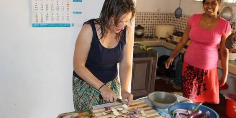 Colombo: Local Market Tour & Cooking Demo With Lunch! - Personalized Meal Preparation
