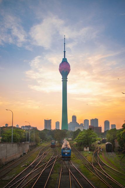 Colombo: Lotus Tower Experience With Lunch or Dinner Buffet - Key Points