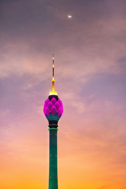 Colombo: Lotus Tower Experience With Lunch or Dinner Buffet - Dining Options