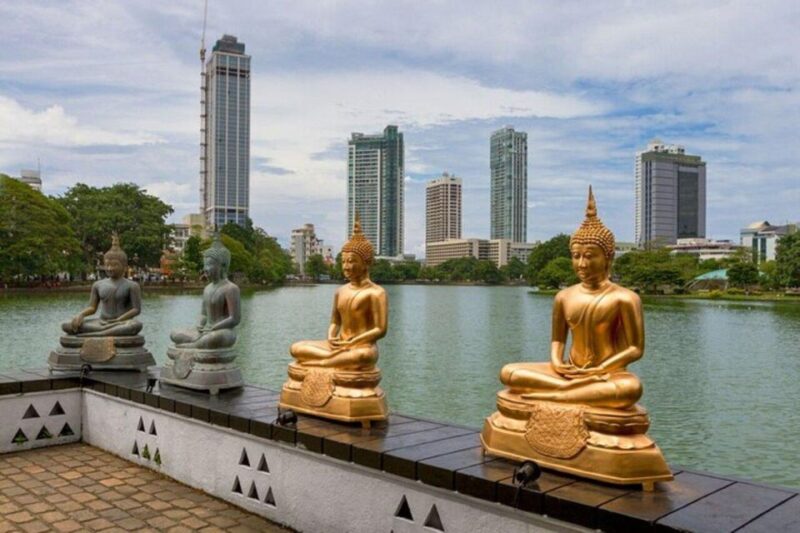 Colombo: Must-see Private Walking Tour - Experience and Insights