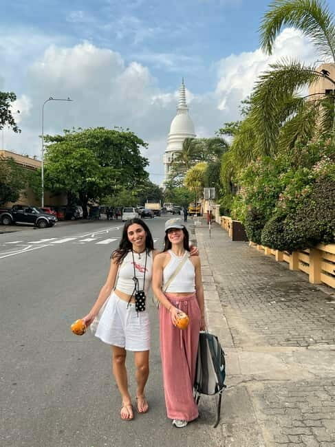 Colombo: Private All-Inclusive Guided Tuk-Tuk City Tour - The Experience: A Close-Up of Colombo in a Small Package