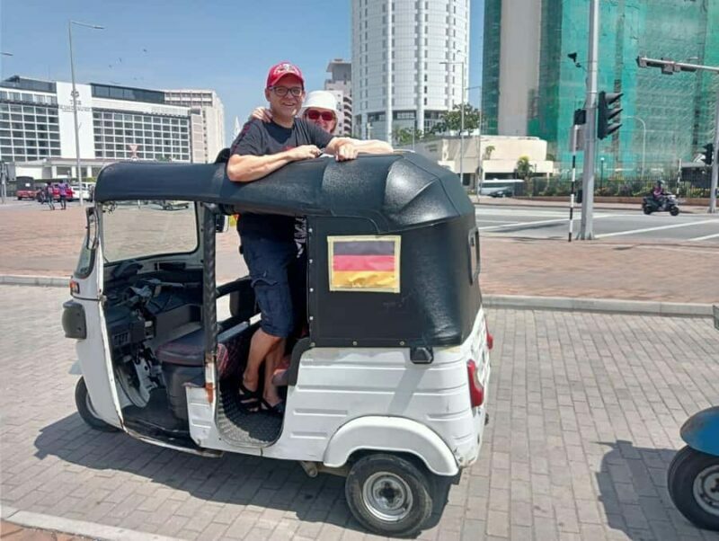 Colombo: Private Guided Tour of the City by Tuk with Tickets - What It Feels Like to Be on the Tour