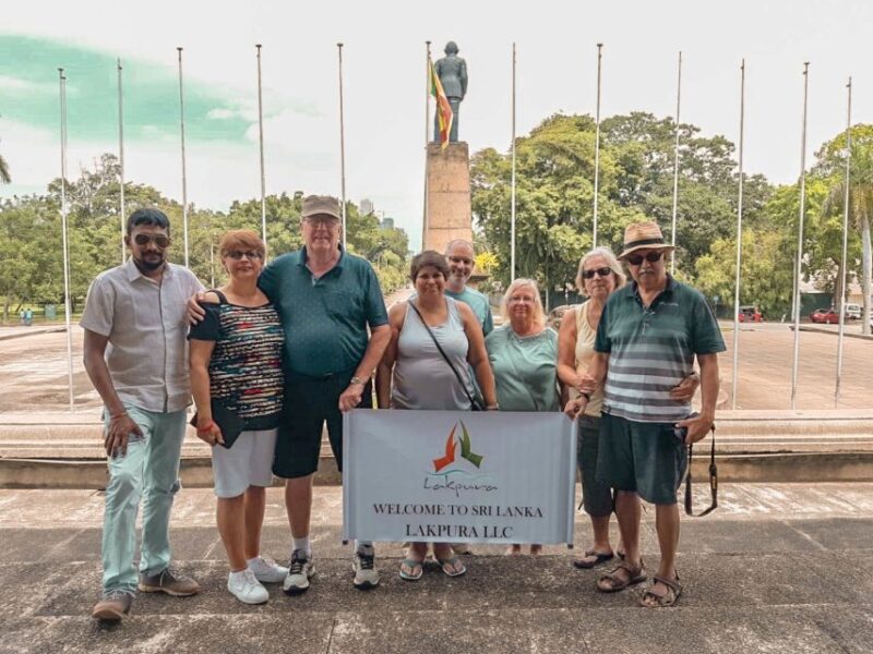 Colombo: Private Guided Walking Tour - Inclusions and Accessibility