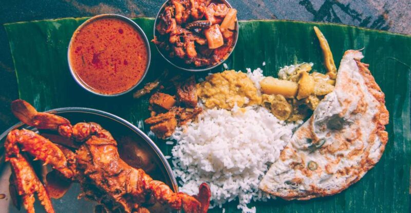 Colombo: Sightseeing With Tasty Jaffna Lunch With Locals - Lighthouse, Market, and Railway Station