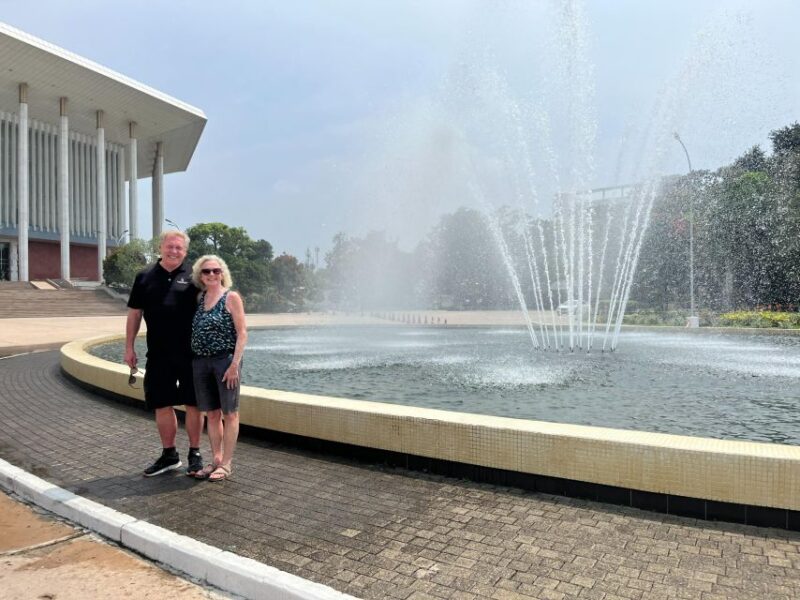 Colombo: Sightseeing With Tasty Jaffna Lunch With Locals - Transportation and Hotel Pickup