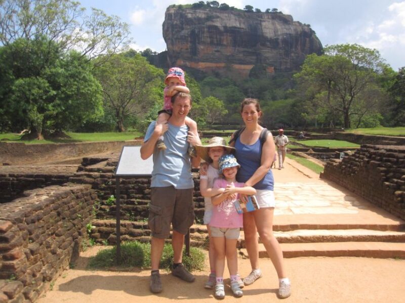 Colombo: Sigiriya, Dambulla, Kandy, Pinnawala 2 Day Tour - Day 1 Highlights