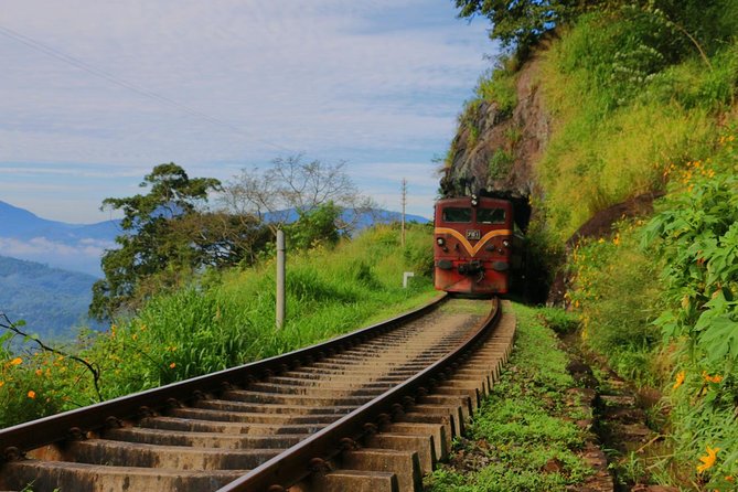 Colombo to Kandy Train Tickets (Reserved Seats) - Customer Reviews and Ratings