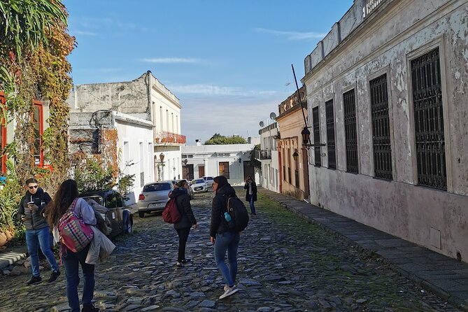 Colonia Day Trip & Optional Private Transfers From Buenos Aires - Exploring Colonias Historic Old Town