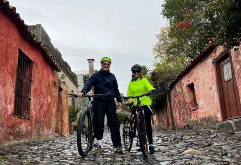 Colonia Del Sacramento: Adventure Sightseeing Bike Tour - Discover Local Historical Details
