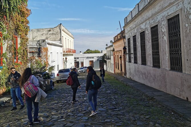 Colonia Del Sacramento City Tour - Discovering Historic Architecture