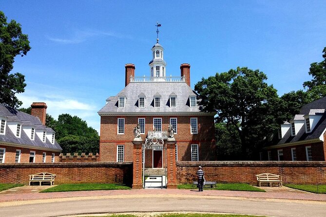 Colonial Ghosts of Christmas Past Tour - Key Points