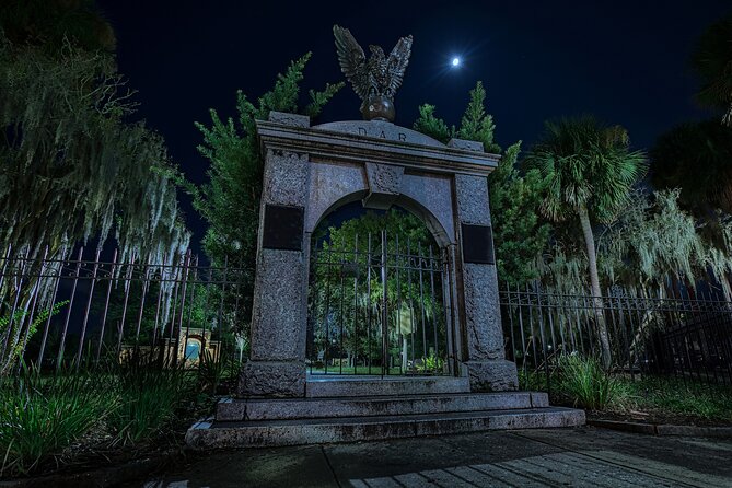 Colonial Park Cemetery Walking Tour in Savannah - Positive Guest Feedback