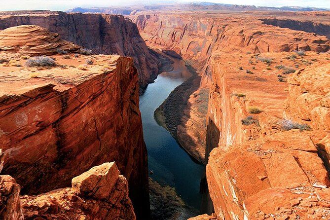 Colorado River Smooth Water Float Trip From Flagstaff - Admiring the Breathtaking Glen Canyon Walls