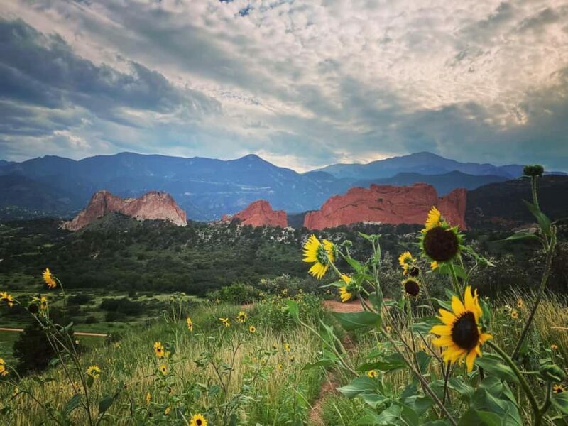 Colorado Springs: Garden of the Gods & Historic Town Tour - Who Should Book This Tour?