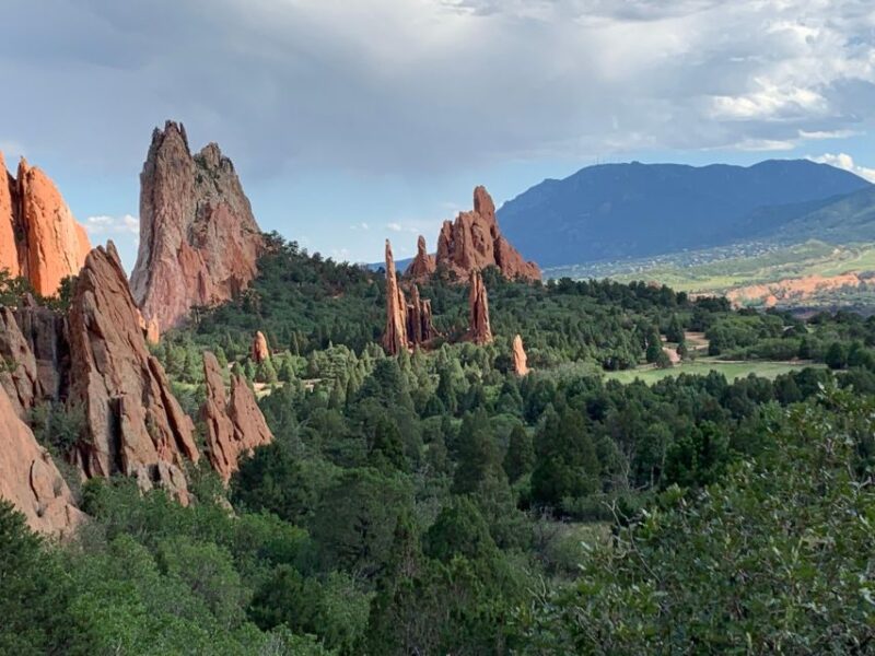 Colorado Springs: Garden of the Gods Luxury Jeep Tour - Key Points