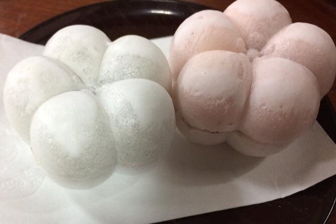 Coloring Experience in Toyama : Discover Japan'S Rarity Candy - Taking in the Traditional Art of Candy Coloring