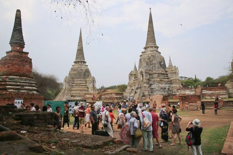 Colors of Ayutthaya: UNESCO Heritage 6 Hour Bicycle Tour - Tour Experience