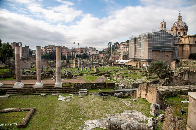 Colosseum, Forum and Ancient Rome Private Guided Tour - Exploring the Roman Forum