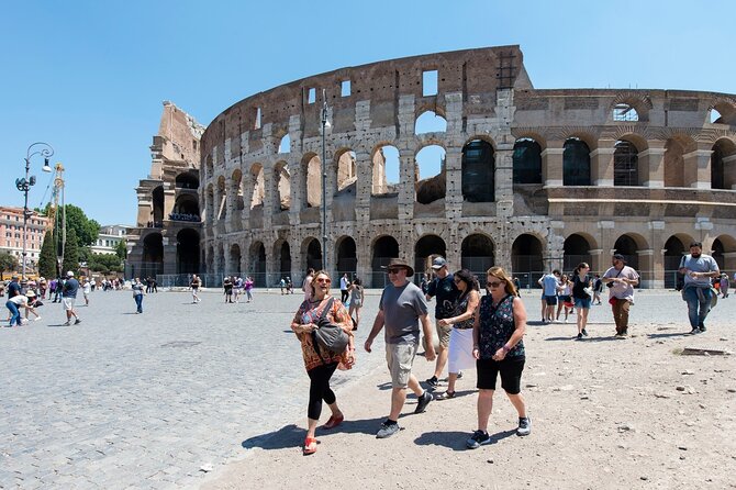 Colosseum, Roman Forum and Mamertine Prison - Colosseum: Engineering and Grandeur