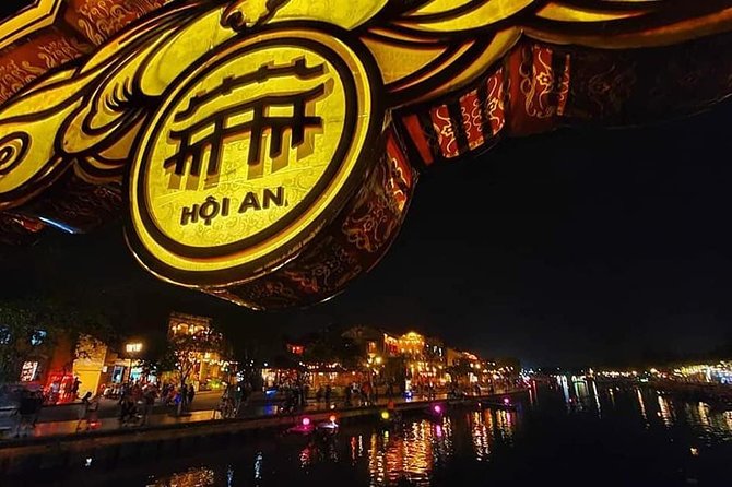Colourful Evening Hoi An, Walking Tour, Boat Ride With Lanterns, Night Market - Vibrant Lantern Boat Ride on the River