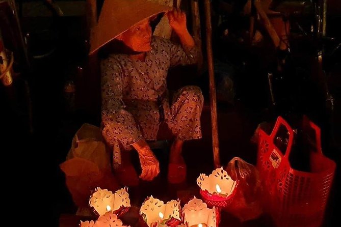 Colourful Evening Hoi An, Walking Tour, Boat Ride With Lanterns, Night Market - Appreciating the Artistry of Lanterns