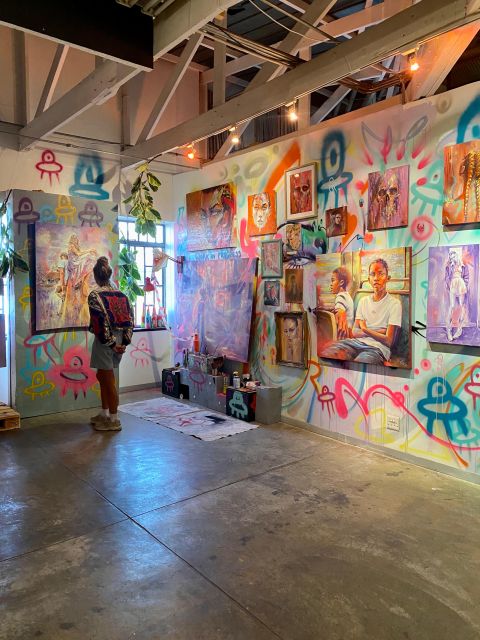 Colours of Johannesburg: A Graffiti & Street Art Tour - Discovering Newtown