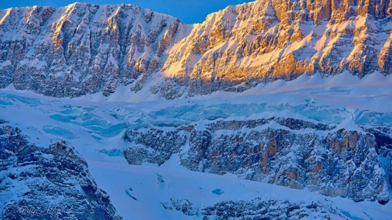 Columbia Icefield, Skywalk, Crowfoot Glacier, and Lakes Tour - Frequently Asked Questions