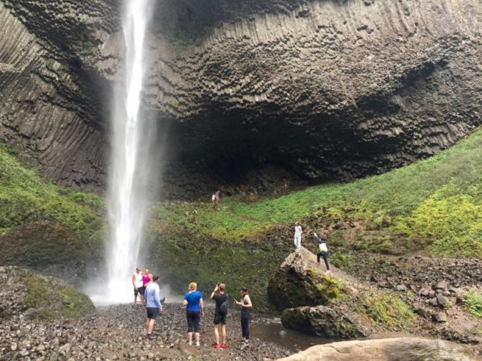 Columbia River Gorge Half-Day Small-Group Hiking Tour - Pickup and Dropoff