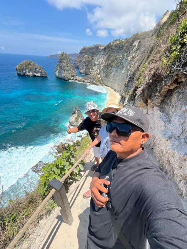 COMBINATION EAST & WEST SIDE NUSA PENIDA TOUR - The Value of the Tour