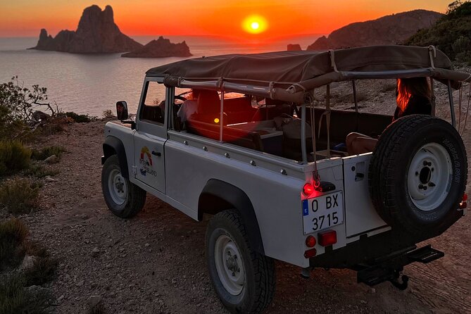 Combo : Boat, 4x4, Hiking in Es Vedra for Sunset - Pickup and Meeting Details
