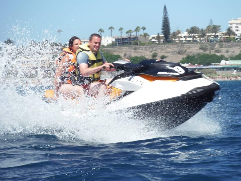Combo: Rent E-Scooter+Optional Rent Jet Ski in Playa Ingles - Included Amenities
