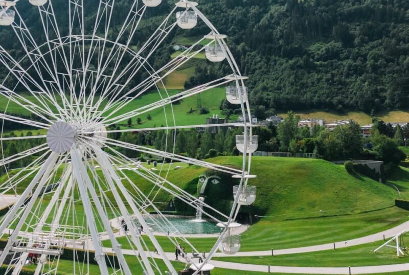 Combo Ticket Ferris Wheel & Swarovski Crystal Worlds - Good To Know